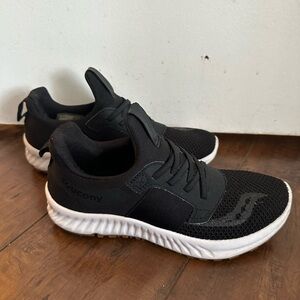 Saucony Womens Stretch And Go Breeze Black Running Shoes Sneakers in size 7.5